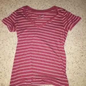 v neck striped t-shirt